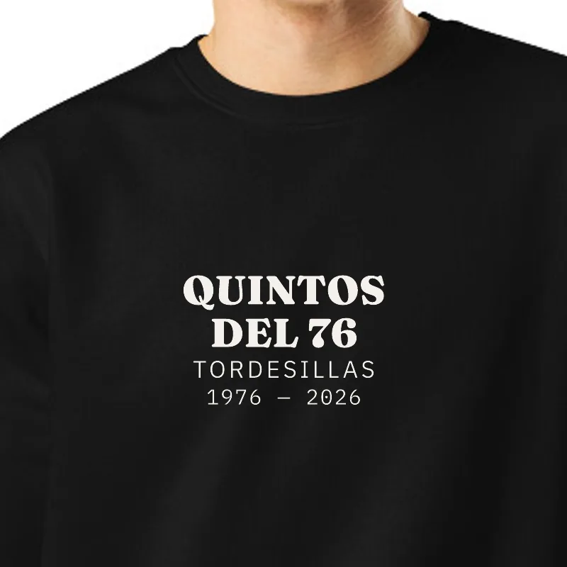 Noi amb dessuadora negra: ELS QUINTOS DEL 76 · TORDESILLES